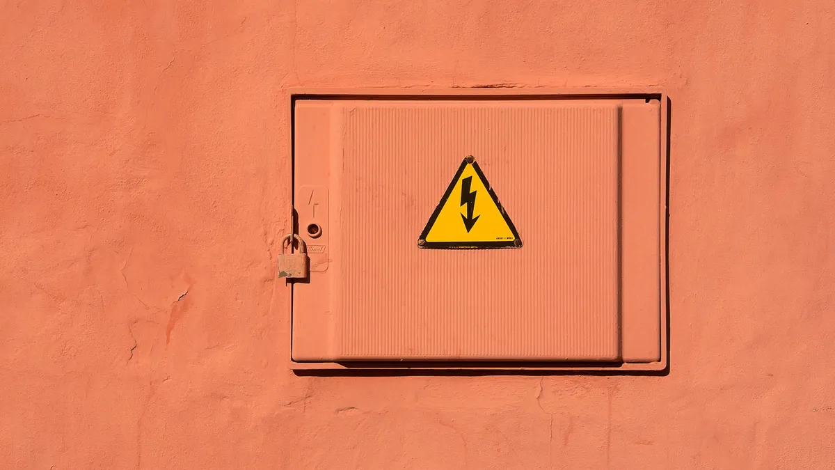 Computer screen showing a website security alert with a broken padlock symbol
