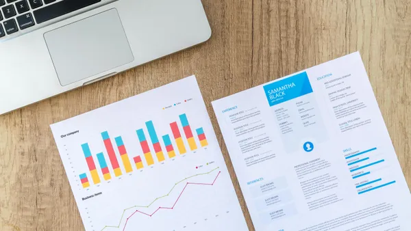 Analytics screen showing SEO data and ranking charts
